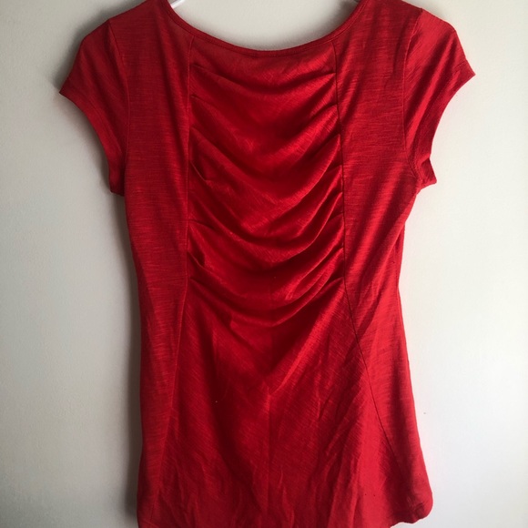 Xhiliration red t-shirt - Picture 3 of 3